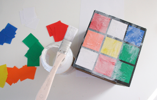 Créer une boîte à mouchoir originale en forme de Rubik's Cube