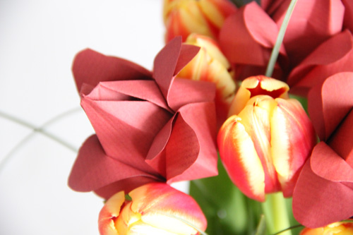 Tutoriel pliage fleur origami bouquet tulipe